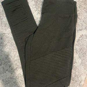 Olive leggings